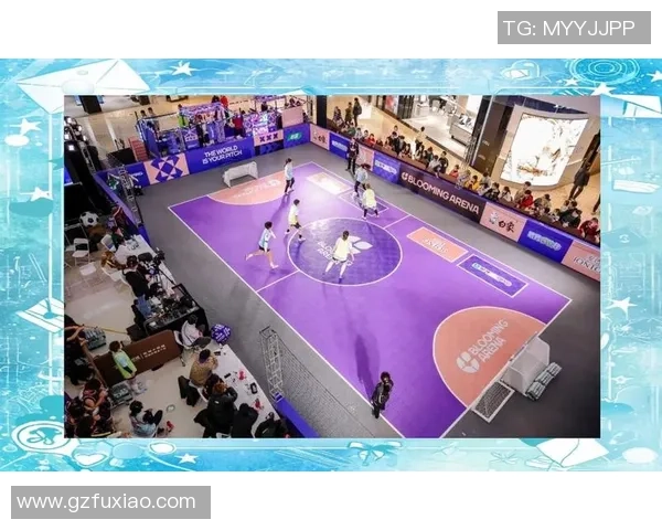 足球巨星惊喜亮相街头引发路人热烈欢呼互动场面温馨